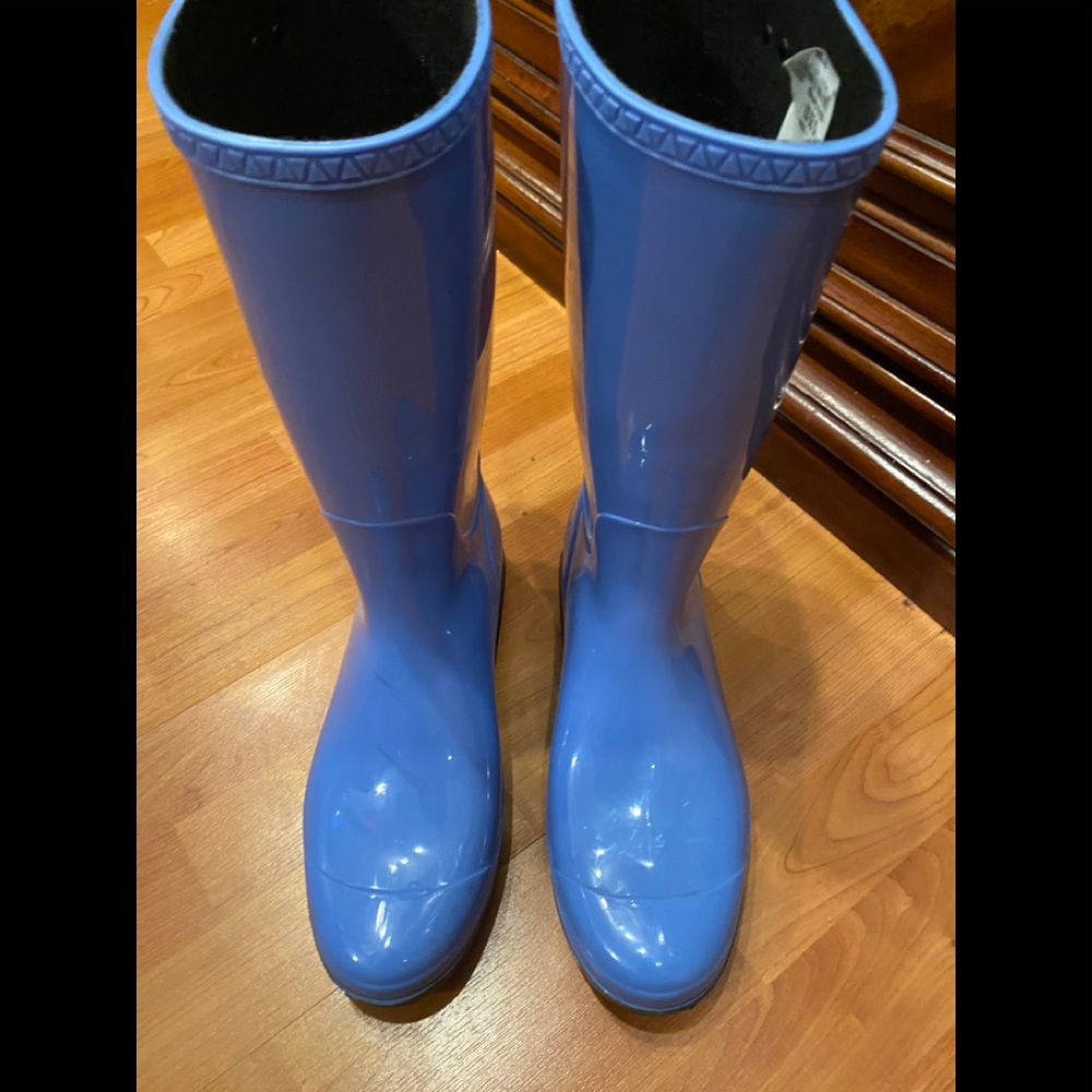 Ugg Rainboots